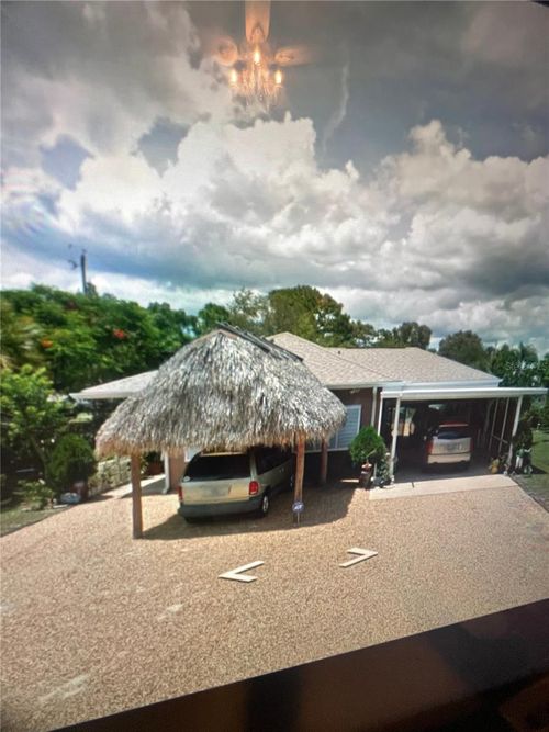 428 Court St, ENGLEWOOD, FL, 34223-3402 | Card Image