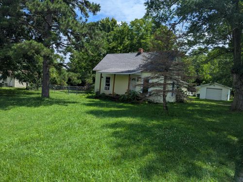 536 S Walnut St, Marshfield, MO, 65706-1931 | Card Image