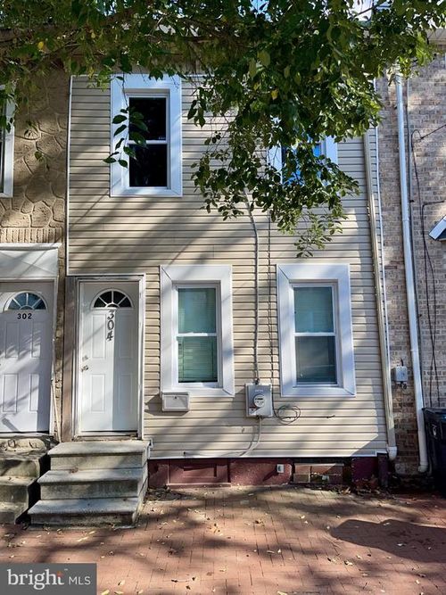 304 S Claymont St, WILMINGTON, DE, 19801-5424 | Card Image