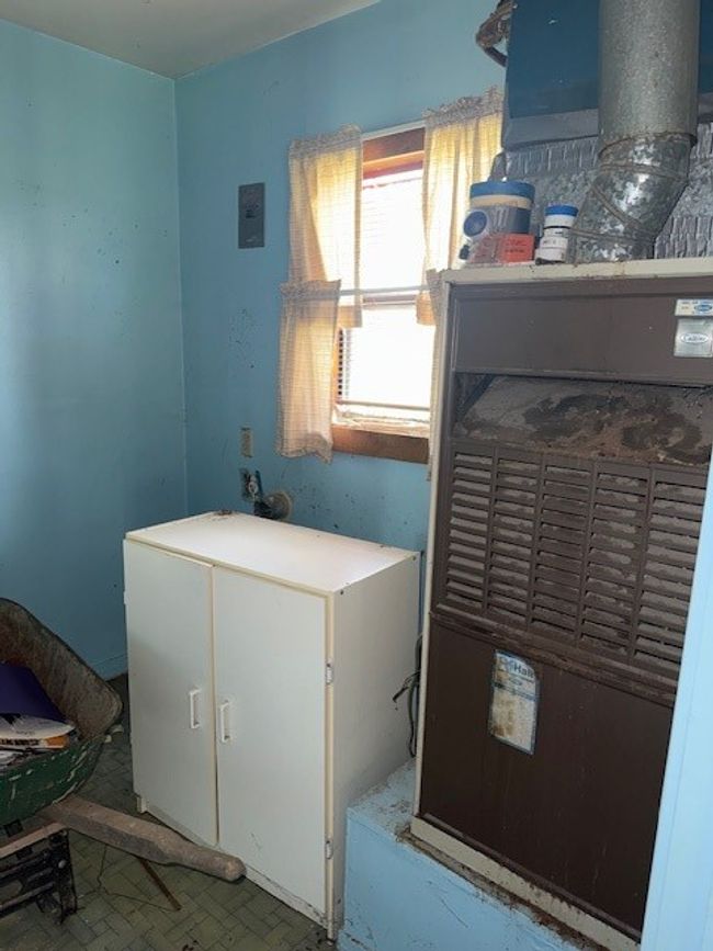 View of washroom | Image 10