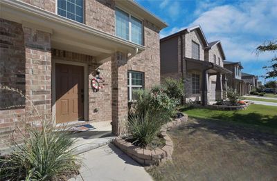 7516 Boat Wind Road, House other with 4 bedrooms, 2 bathrooms and null parking in Fort Worth TX | Image 2