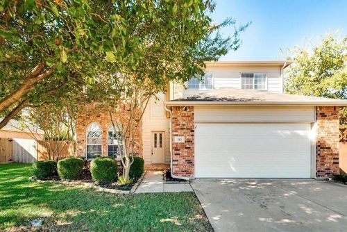 313 Londonderry Ln, Mansfield, TX, 76063-7674 | Card Image