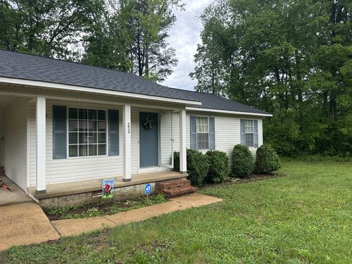 230 Union Camp Dr, Savannah, TN, 38372-1832 | Card Image
