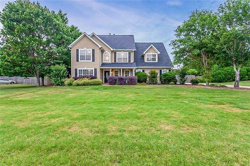 112 Wyckliffe Dr, Locust Grove, GA, 30248-2042 | Card Image