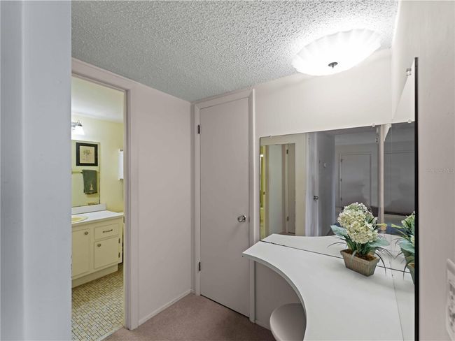 APT-226 - 72 Boundary Blvd, Condo with 1 bedrooms, 1 bathrooms and null parking in ROTONDA WEST FL | Image 13