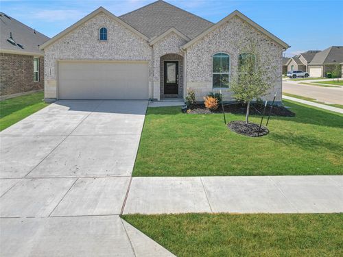 1300 Rockwell Dr, Little Elm, TX, 75068-8689 | Card Image