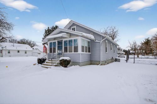 802 Concord Blvd, Jackson, MI, 49202-2910 | Card Image