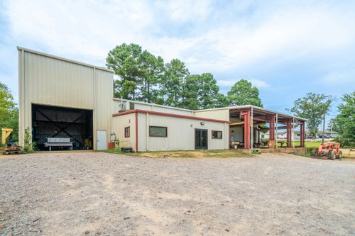 2426 Airport Rd, Hot Springs, AR, 71913-8992 | Card Image