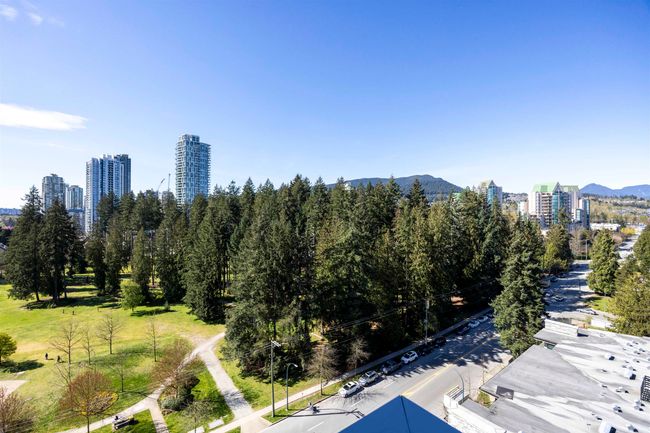 1509 - 3093 Windsor Gate, Condo with 2 bedrooms, 2 bathrooms and 1 parking in Coquitlam BC | Image 15