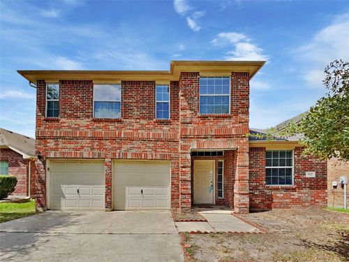 912 Summer Wood Blvd, Conroe, TX, 77303-2248 | Card Image