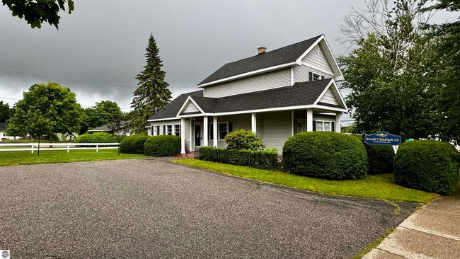 118 Stimson St, Home with 0 bedrooms, 0 bathrooms and 6 parking in Cadillac MI | Image 4