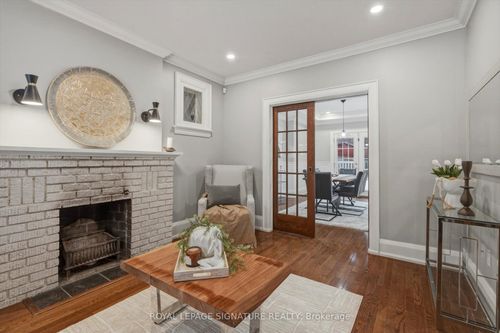 55 Atlas Ave, York, ON, M6C3P1 | Card Image