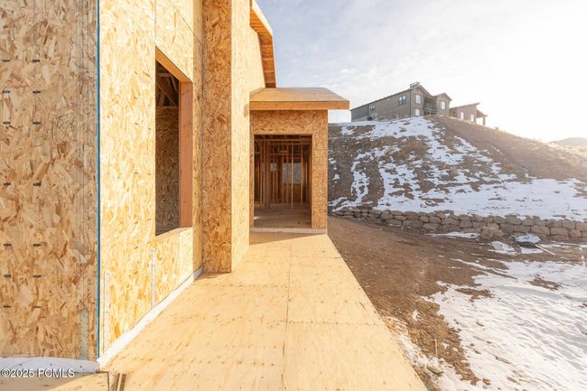 11746 N Star Gazer Cir, Home with 5 bedrooms, 5 bathrooms and null parking in Hideout UT | Image 7