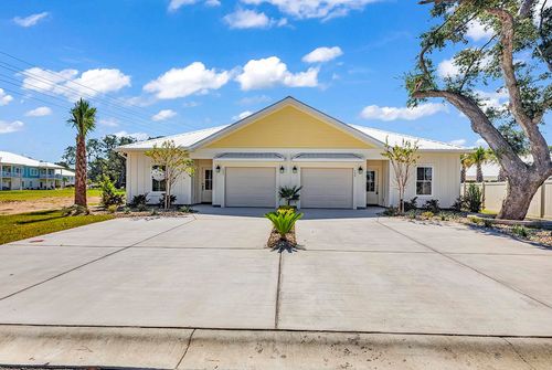 left-9 Hallandale Ln, Murrells Inlet, SC, 29576-3203 | Card Image
