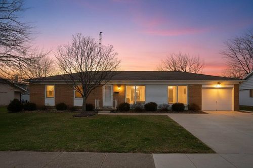 909 Clover Ln, Celina, OH, 45822-1314 | Card Image