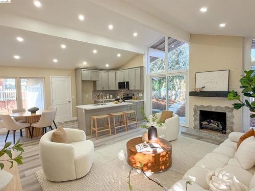 2816 Gonzaga Ave, Richmond, CA, 94806 | Card Image