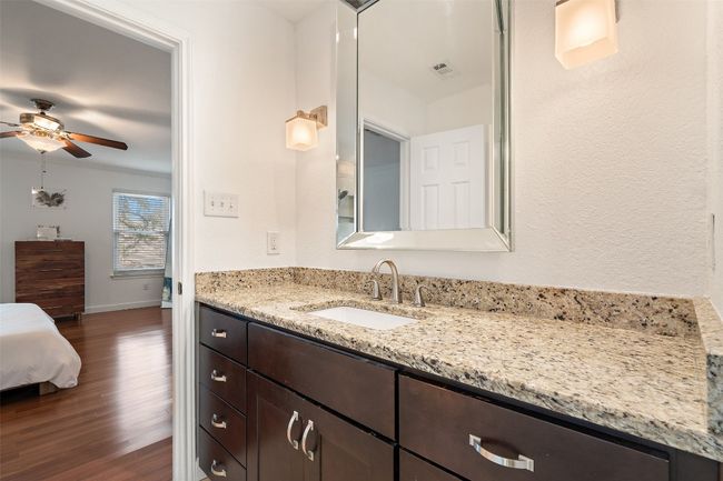 6523 Heron Dr, House other with 4 bedrooms, 3 bathrooms and 4 parking in Austin TX | Image 20