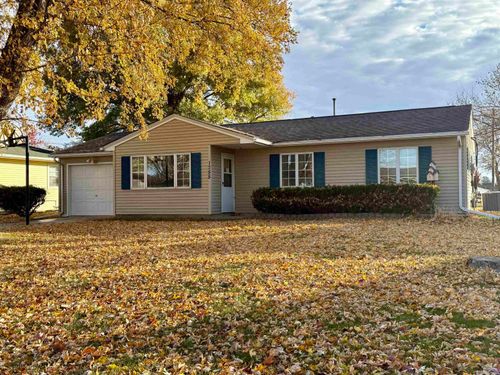 1255 4th St, Jesup, IA, 50648-1135 | Card Image