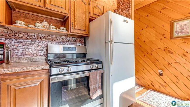 117 Boundary Rd, House other with 5 bedrooms, 2 bathrooms and null parking in Tafton PA | Image 16