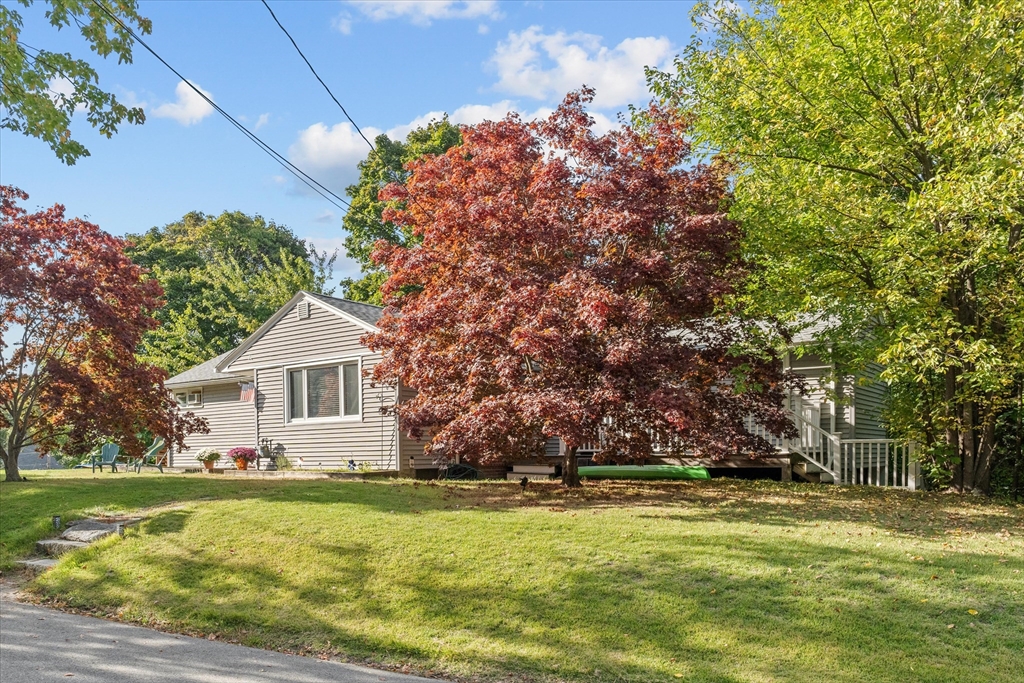 Edgewood Ter, Methuen, MA 01844
