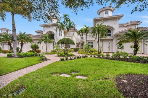 102-583 Avellino Isles Cir, NAPLES, FL, 34119-2422 | Card Image