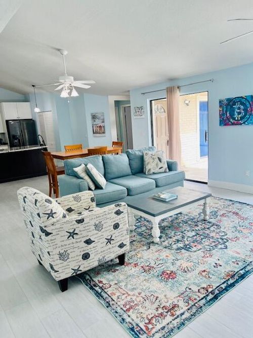 5722 Golden Eagle Cir, Palm Beach Gardens, FL, 33418-1503 | Card Image