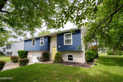 325 Wilson St, Defiance, OH, 43512-1443 | Card Image