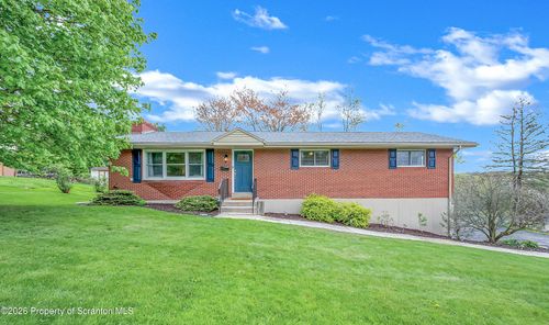 402 Tulip Cir, Clarks Summit, PA, 18411-2136 | Card Image