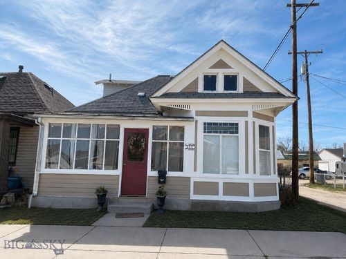 312 Elm St, Anaconda, MT, 59711-2135 | Card Image