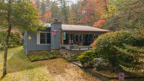 11 Sky Ranch Ln, Cashiers, NC, 28717 | Card Image