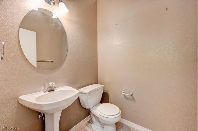 8112 Jasmine Hollow Ct, House other with 3 bedrooms, 3 bathrooms and null parking in Las Vegas NV | Image 20