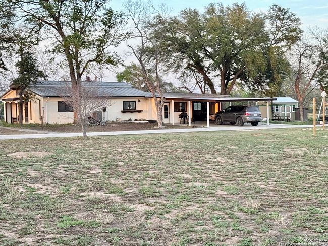 3280 Gopher Hl, House other with 3 bedrooms, 2 bathrooms and null parking in China Grove TX | Image 46