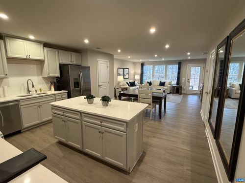 5175 Lazy Branch Ln, KESWICK, VA, 22947 | Card Image