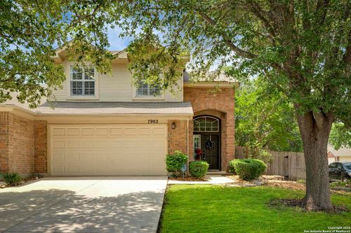 7902 Coastal Run, San Antonio, TX, 78240-2700 | Card Image
