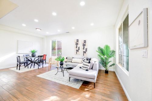 2275 Southwood Dr, Pittsburg, CA, 94565-7350 | Card Image