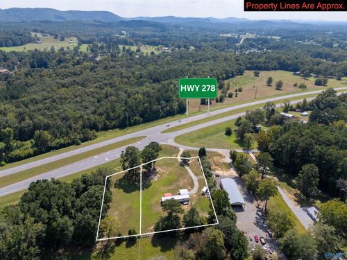 4196 Oak St, Gadsden, AL, 35903-7525 | Card Image