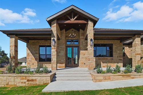 128 Broadgreen Trl, Kingsland, TX, 78639-4502 | Card Image