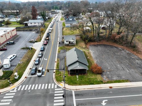 1132 Virginia Ave, Bristol, TN, 37620-3941 | Card Image