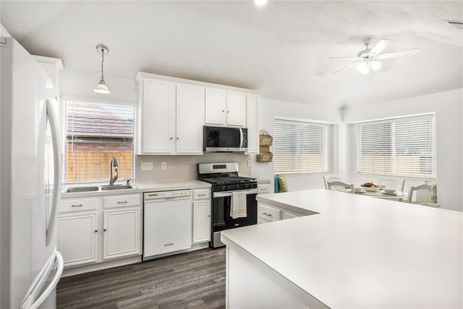 7511 Alderly Dr, House other with 4 bedrooms, 2 bathrooms and 2 parking in Spring TX | Image 19