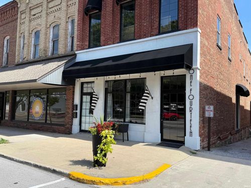 114 N Detroit St, Lagrange, IN, 46761-1802 | Card Image