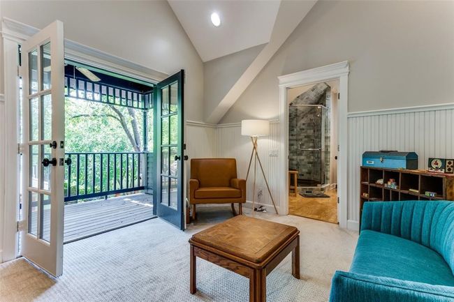 2113 Brooklyn St, House other with 3 bedrooms, 4 bathrooms and null parking in Austin TX | Image 8
