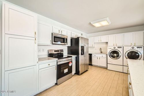 726 N 78th St, Scottsdale, AZ, 85257-4407 | Card Image