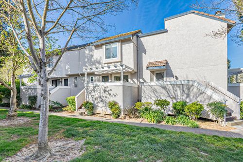 3034 Swallows Nest Drive, Sacramento, CA, 95833 | Card Image