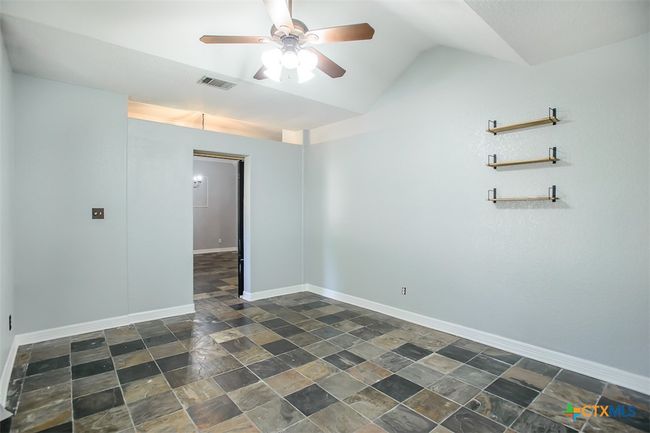 2015 Kangaroo Trl, House other with 4 bedrooms, 2 bathrooms and null parking in Harker Heights TX | Image 12