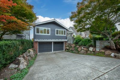 2475 42nd Avenue W, House other with 4 bedrooms, 1 bathrooms and 2 parking in Seattle WA | Image 2