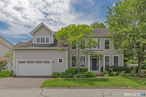 19-19 Revere Cir, Southbury, CT, 06488-3014 | Card Image
