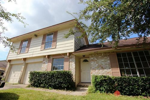 4904 Ripple Creek Dr, Baytown, TX, 77521-1913 | Card Image