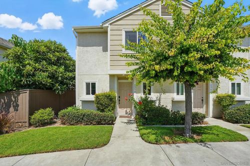 2256 King View Cir, Spring Valley, CA, 91977 | Card Image