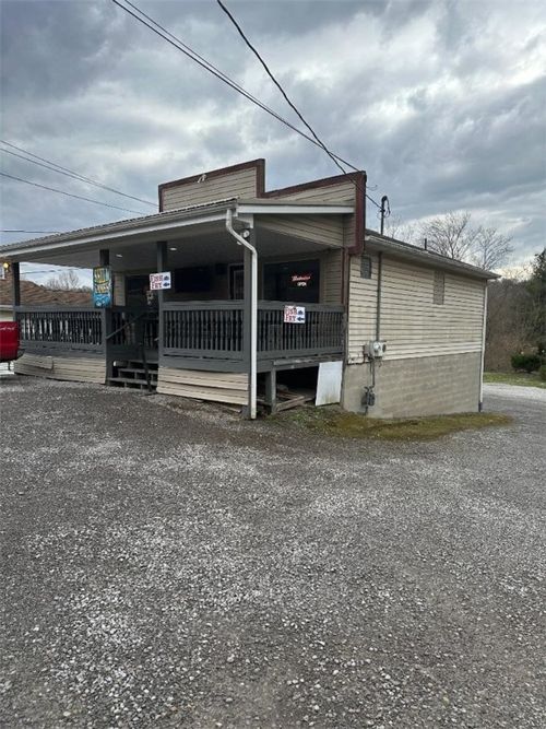 713 Little Deer Creek Valley Rd, Russellton, PA, 15076-1312 | Card Image