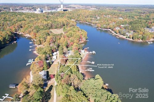 8924 Holdsclaw Rd, Terrell, NC, 28682-9754 | Card Image